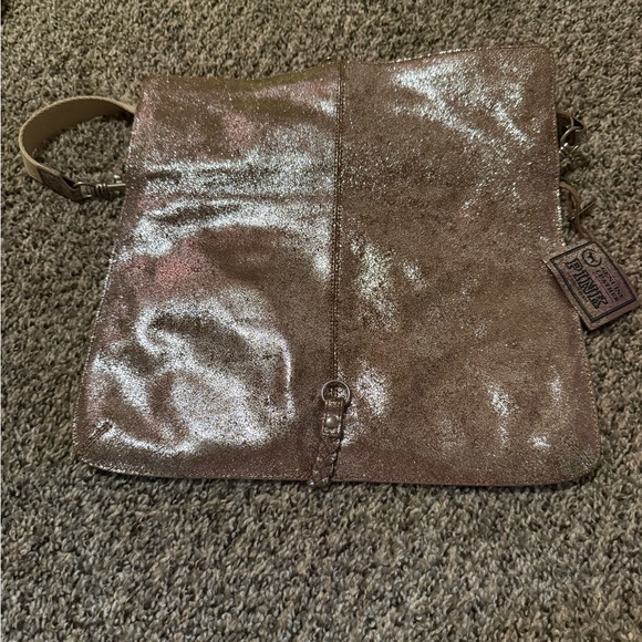 PINK Victoria's Secret Metallic Crossbody Bag - Picture 2 of 4